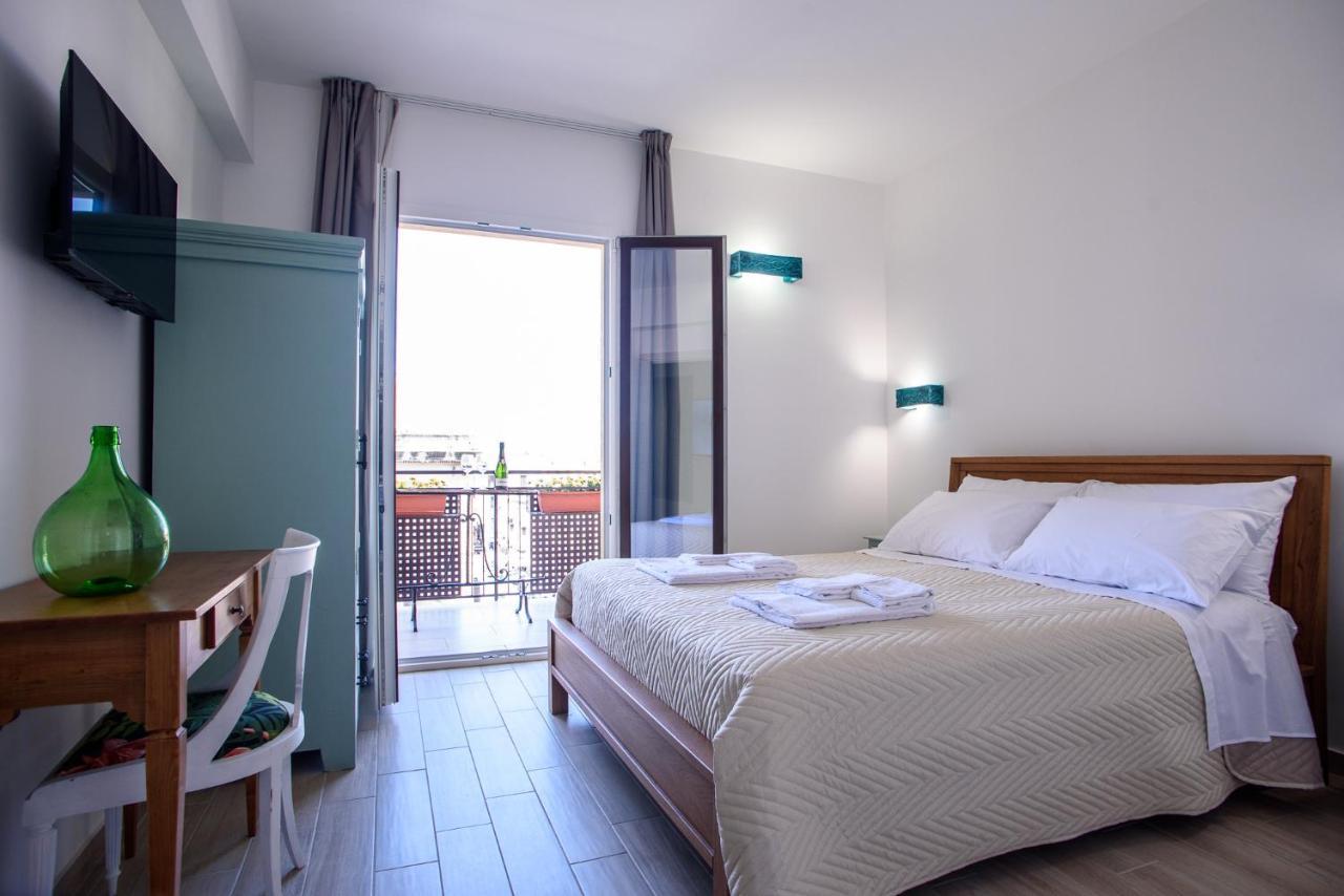 Central Station Apartments - Fanale Rentals Palermo Exteriér fotografie